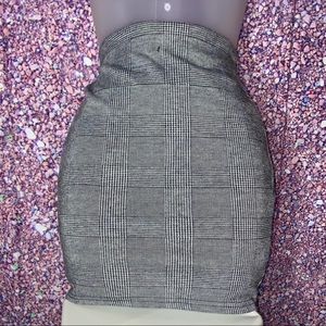 Revamped Collection gray & black plaid mini skirt